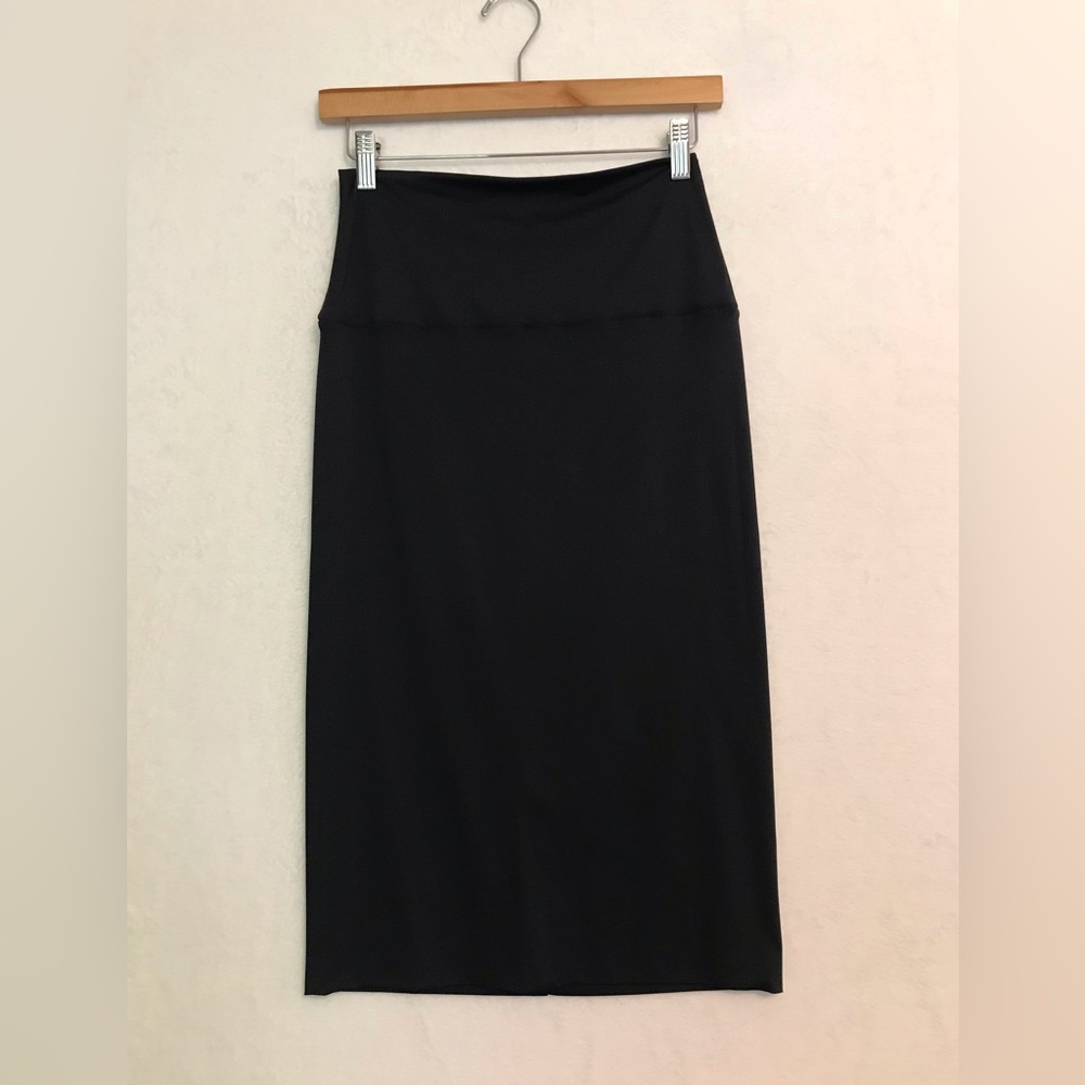 epoque evolution womens black knee length minimalist skirt size small